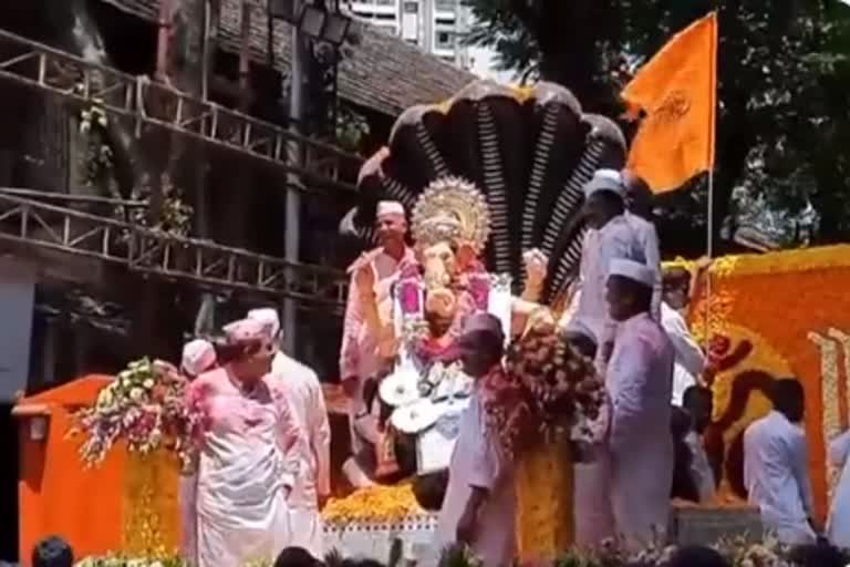 Immersion procession of Lalbaug cha raja