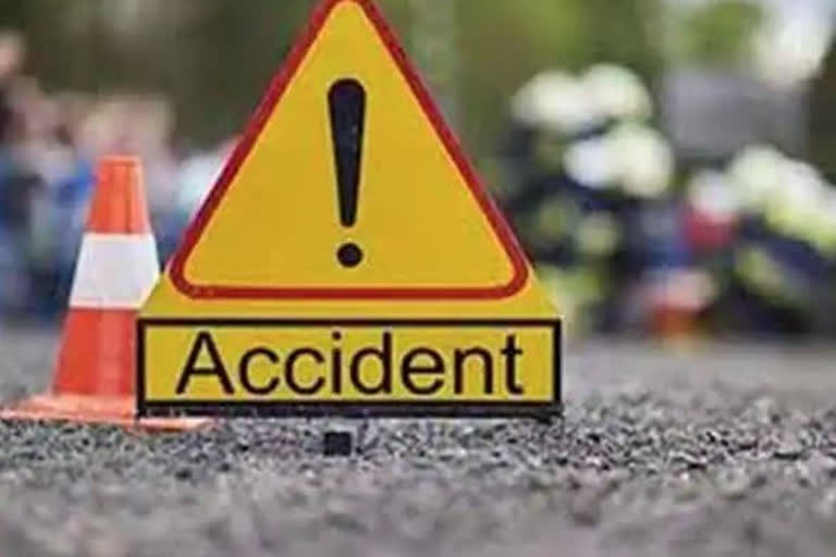 Road accident in Kondagaon, at least eight people died