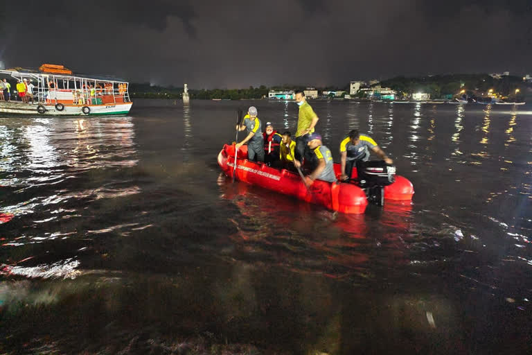 During the immersion of Ganesha in Versova, 5 children drowned in the sea