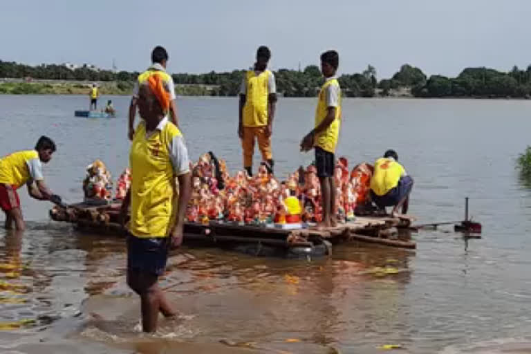 Jalna Ganpati Immersion at Moti talav