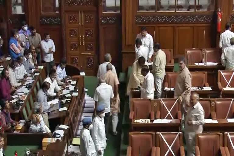 congress-members-walk-out-in-assembly