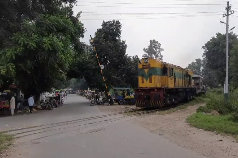 yamunanagar railway gates open video