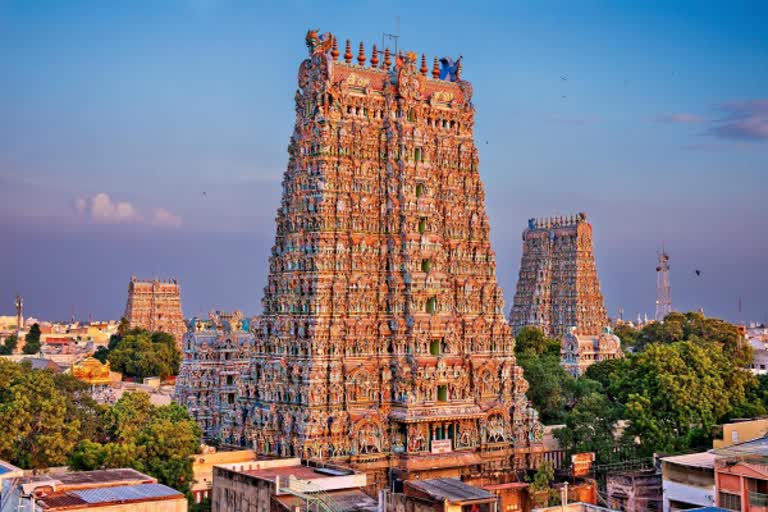 மதுரை மீனாட்சி அம்மன் கோயில்