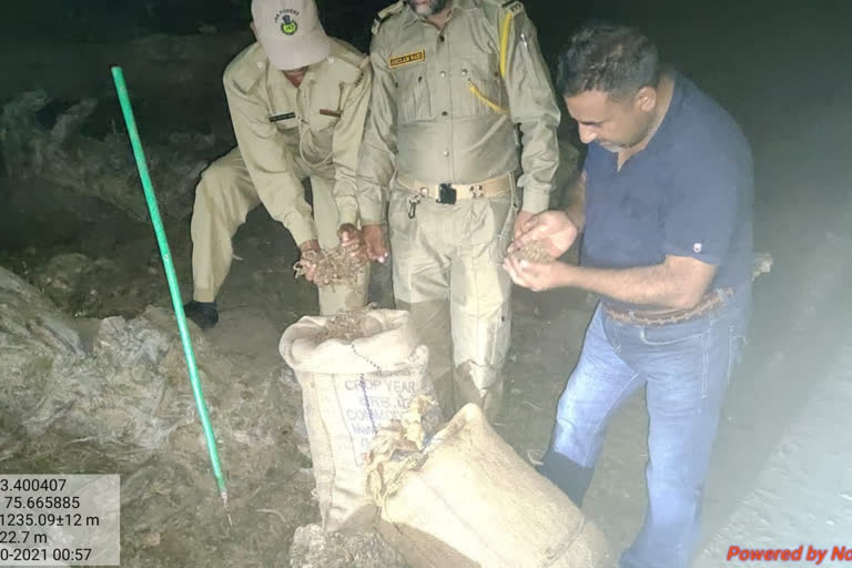 Kishtwar: Police seized three bags of musk