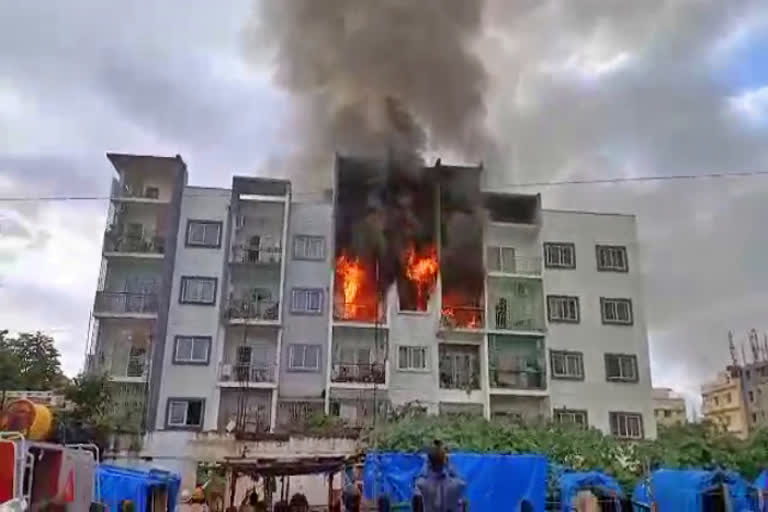 updates-of-fire-accident-in-bengaluru-apartment