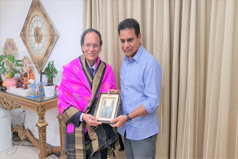 famous-oncologist-nori-dattatreyudu-meet-with-minister-ktr-at-pragathi-bhavan