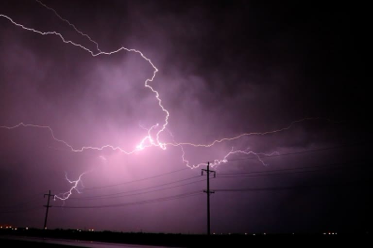 5 people died due to lightning in MP