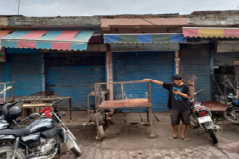 people facing problems due to close market in dadri