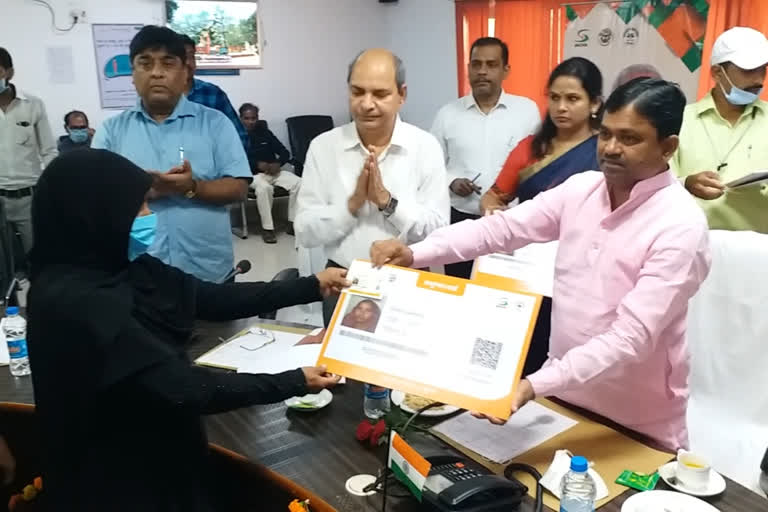 programme held on three years completed ayushman bharat scheme in barabanki