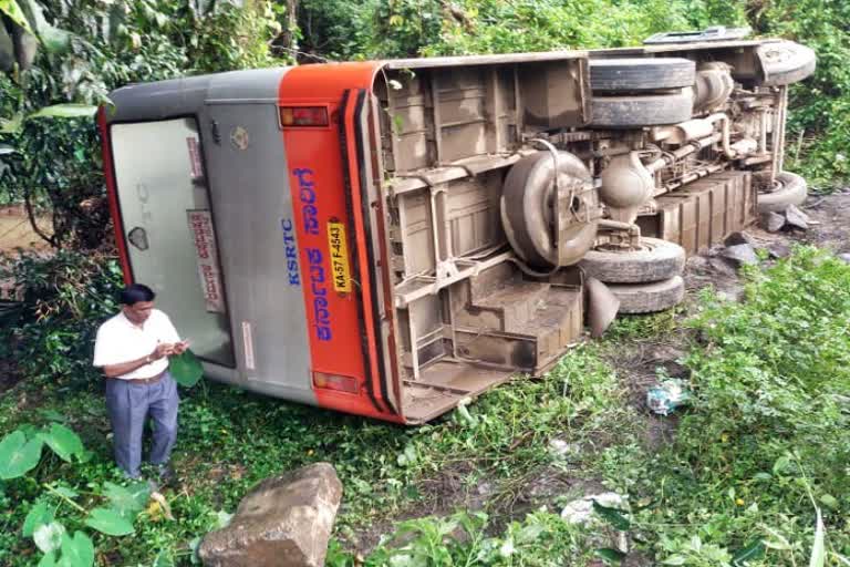 ksrtc bus overturned