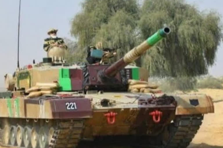 Defence Ministry places order for 118 tanks