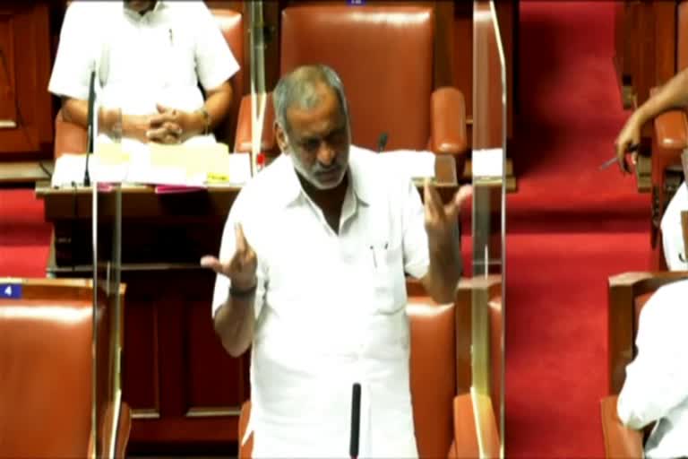 Minister JC Madhuswamy talking in Council Session