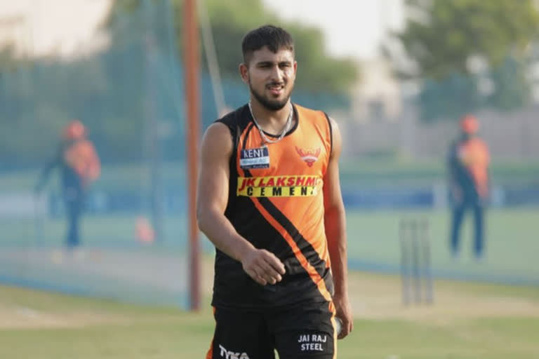 Umran Malik joins Sunrisers Hyderabad as short-term Covid-19 replacement for Natarajan  Umran Malik  Sunrisers Hyderabad  Covid-19  Umran Malik replacement for Natarajan  ഉമ്രാന്‍ മാലിക്ക്  ഐപിഎൽ  കൊവിഡ്  ടി.നടരാജൻ  സണ്‍റൈസേഴ്‌സ് ഹൈദരാബാദ്  T Natarajan  IPL 2021