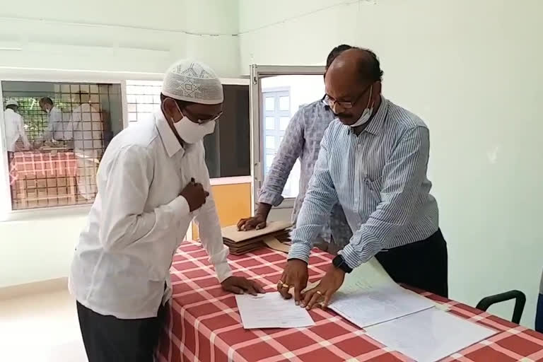confusion-in-duggirala-mpp-election