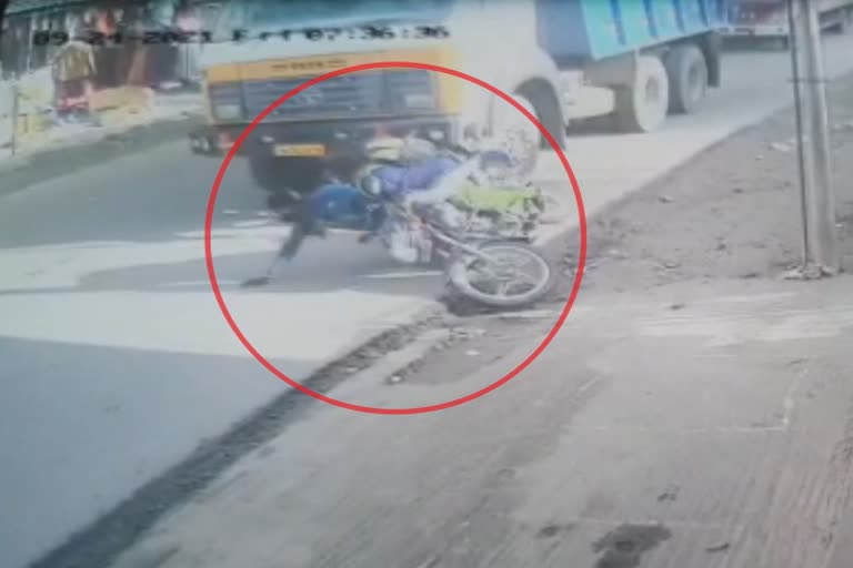 hosur-lorry-accident-cctv-footage