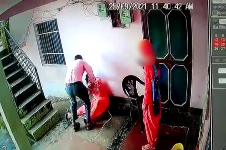 brother-in-law-brutally-beats-sister-in-law-in-manvi-village-whose-video-goes-viral