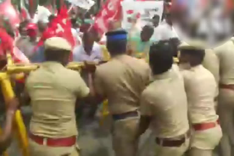 Protesters detained by police in Tamil Nadu