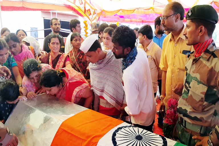 Funeral with government honour for the martyr soldier