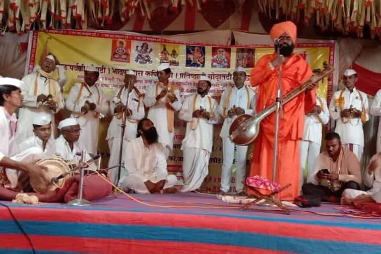 Kirtankar tajuddin maharaj death while in kirtan jamde nandurabar