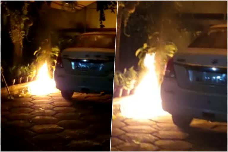 നെയ്യാറ്റിൻകര  Neyyattinkara  തിരുവനന്തപുരം  കാറിന് തീക്കൊളുത്തി അജ്ഞാത സംഘം  അജ്ഞാത സംഘം  unidentified group  An unidentified group set fire to a car  unidentified group  set fire to a car