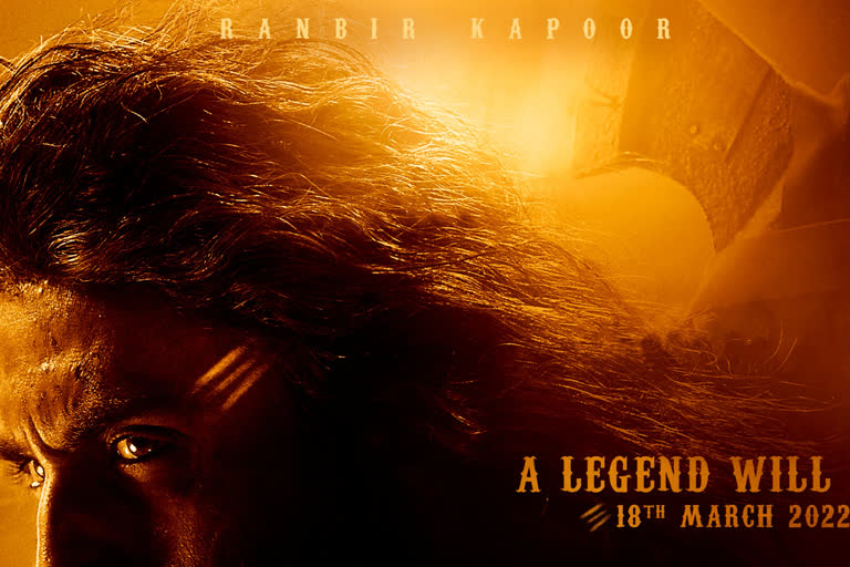 Shamshera first look: Ranbir Kapoor's birthday gift with his new poster