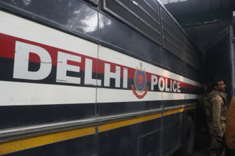 دہلی فسادات کے معاملے میں پولیس کی سرزنش