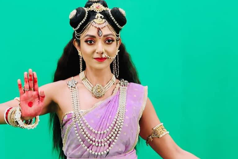 Devlina Kumar will be Goddess Skandamata in Mahalaya tv program
