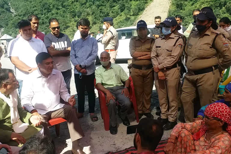 Lohari villagers protest against Judo Dam