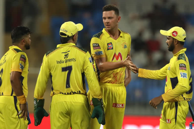 Chennai Super Kings beat Sunrisers Hyderabad