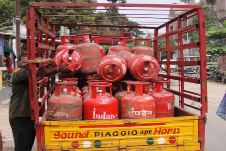 lpg-cylinder-prices-hike-first-day-of-october-2021