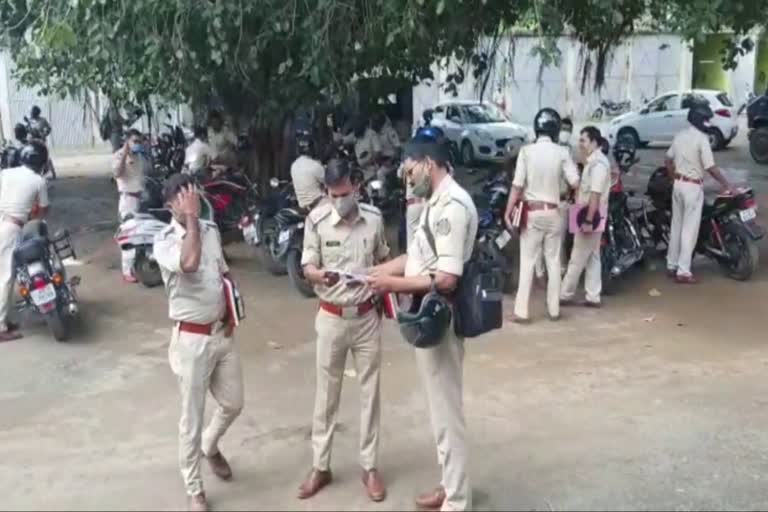 bailiffs on police radar in ranchi