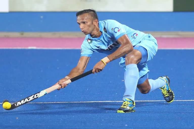 Hockey India congratulates veteran striker SV Sunil on incredible career spanning over 13 years