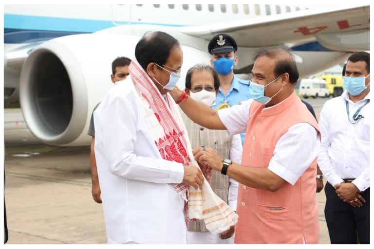 Warm welcome to Vice President Venkaiah Naidu at Guwahati airport