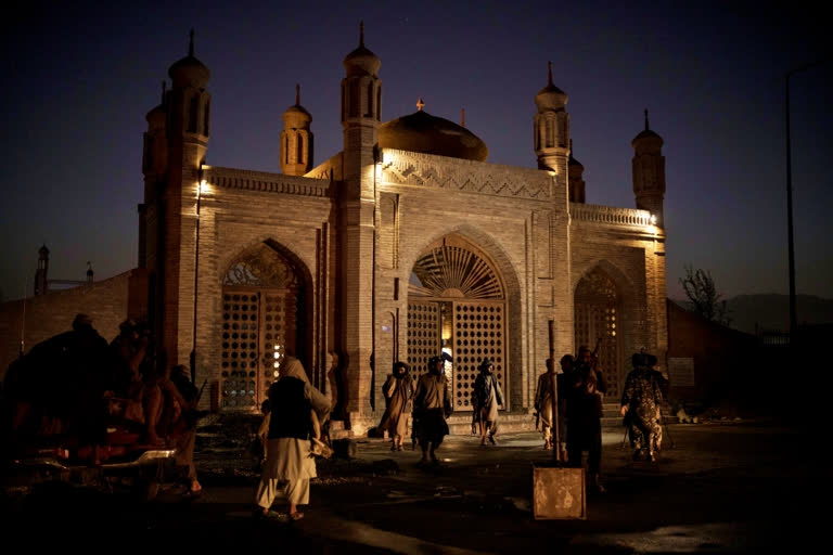 Kabul mosque blast