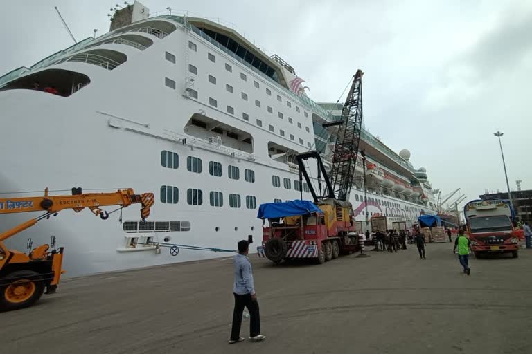 again raid on cordelia cruise by ncb mumbai