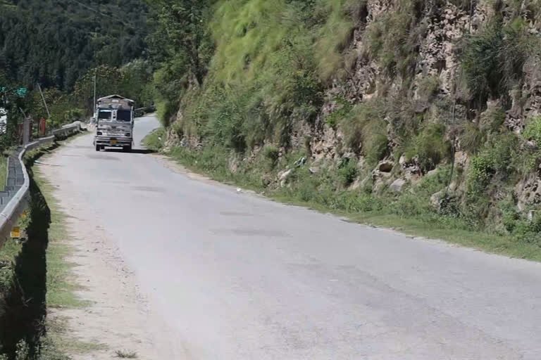 road from ramshila to manali via naggar will be double lane