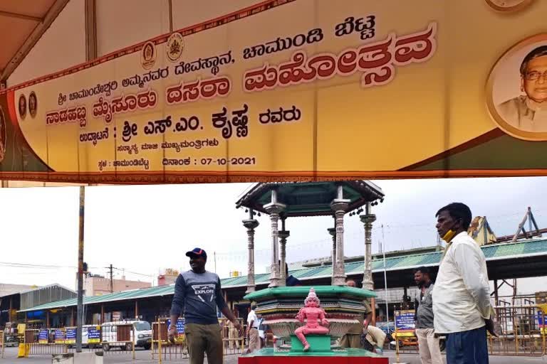 ನಾಡಹಬ್ಬ ದಸರಾ ಉದ್ಘಾಟನೆಗೆ ಸಕಲ ಸಿದ್ಧತೆ