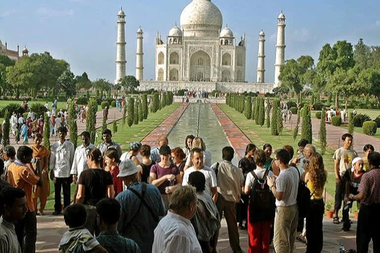 India  Foreign tourists  Will be allowed  October 15  ചാർട്ടേഡ് വിമാനം  യാത്രാനുമതി  ടൂറിസ്റ്റ്  ടൂറിസ്റ്റ്