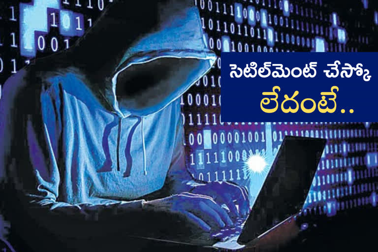 cyber-crime-by-threatening-youth-with-their-morphed-photos