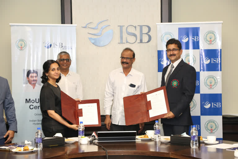 mou exchanged by ISB, APSSDC