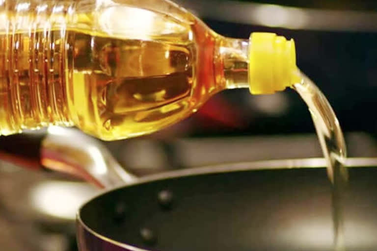 Centre imposes stock limits on edible oils to soften prices in domestic market