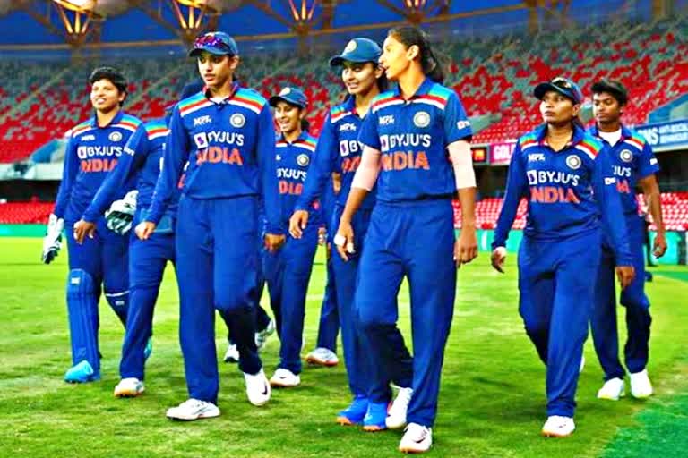 Indian Women Cricket Team  Smriti Mandhana  भारतीय महिला टीम  टी 20 मैच  Sports News in Hindi  खेल समाचार  भारतीय महिला क्रिकेट टीम