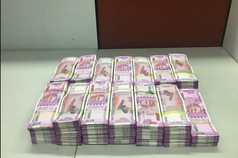 Income tax department found Rs 142 crore in the cupboard in raid of Hyderabad