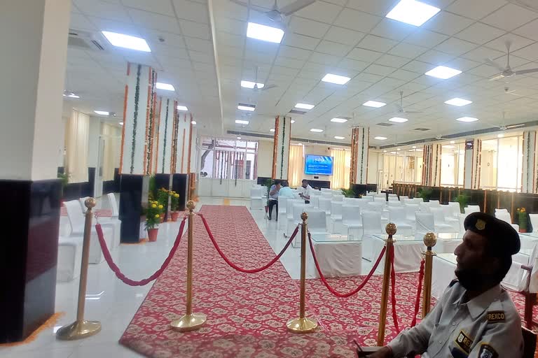 Gehlot, 5 star reception room of Secretariat