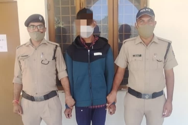 Pauri Police arrested accused