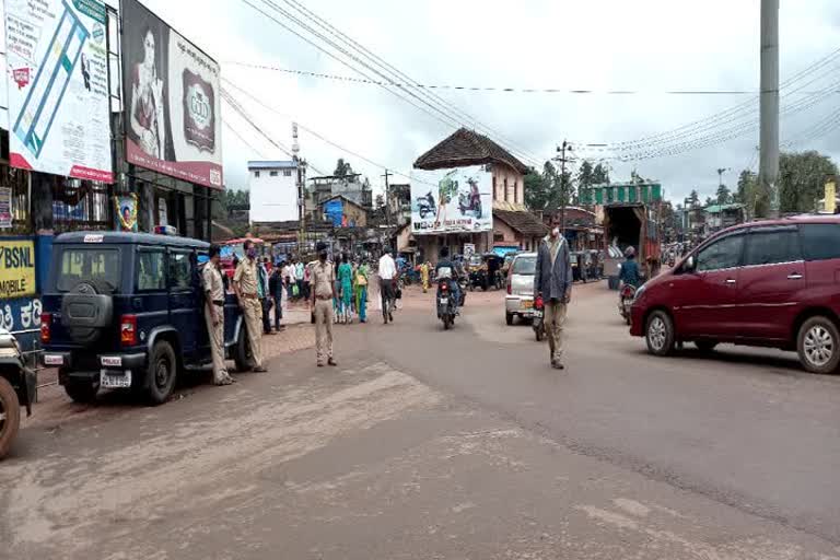 സാമ്പാറിന് ടേസ്റ്റില്ല  സാമ്പാർ കൊലപാതകം  യുവാവ് അമ്മയെയും സഹോദരിയെയും വെടിവച്ച് കൊലപ്പെടുത്തി  അമ്മയെയും സഹോദരിയെയും കൊലപ്പെടുത്തി  സാമ്പാറിന് രുചിയില്ല  സാമ്പാറിന് രുചിയില്ലെന്ന് ആരോപണം  Sambar killing news  Sambar killing in karnataka  Man kills mother and sister for not preparing Sambar well  sambar