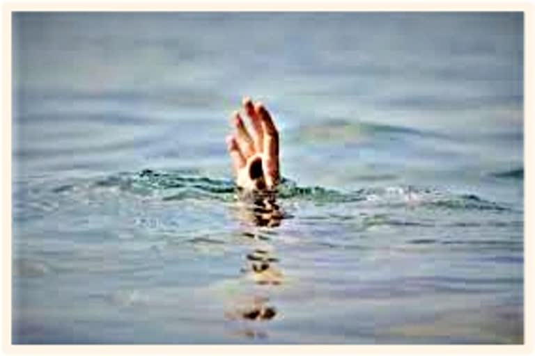 minor boy goes missing in brahmaputra