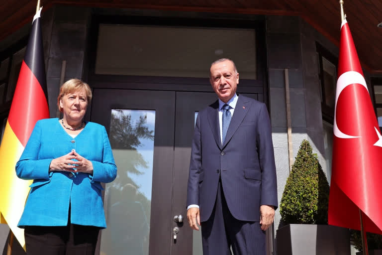 Erdogan bids farewell to Merkel