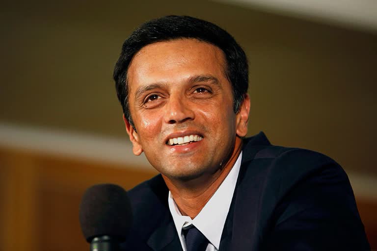 Rahul Dravid  രാഹുൽ ദ്രാവിഡ്  ബിസിസിഐ  രവി ശാസ്ത്രി  BCCI  ടി20 ലോകകപ്പ്  ശിഖർ ധവാൻ  രാഹുൽ ദ്രാവിഡ് ഇന്ത്യൻ കോച്ച്  ദേശിയ ക്രിക്കറ്റ് അക്കാദമി  ഭരത് അരുണ്‍  പരസ് മാംബ്രെ