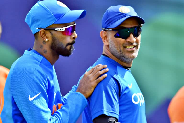 T 20 World Cup 2021  Hardik Pandya  Indian cricketer  Dhoni life coach and brother  टी 20 विश्व कप  धोनी लाइफ कोच और भाई  खेल समाचार